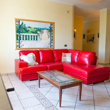 Villa Lucia *